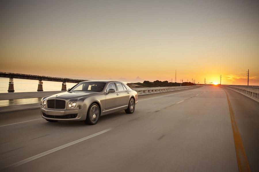  Bentley Mulsanne Speed 2015 года  (фото 39 из 117)